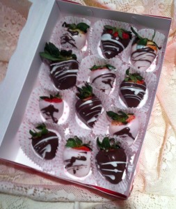  Chocolate covered strawberries R&G