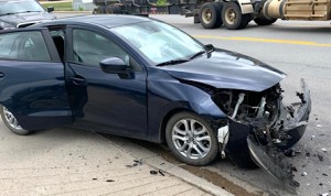 B8FA2F29-5D39-400F-9664-DCB52270EA00