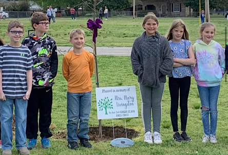 BDAD7439-D7E0-4D96-BCDA-424E045AD29E